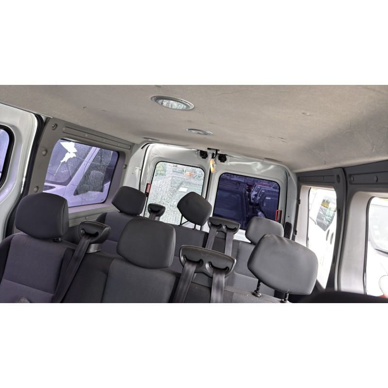 Vitre avant gauche RENAULT MASTER 3 Photo n°18