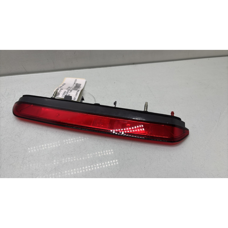 Feu arriere stop central CITROEN C5 AIRCROSS Photo n°4