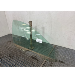 Vitre avant droit PEUGEOT 607