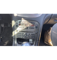 Vitre avant droit PEUGEOT 607
