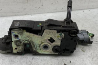 Serrure avant droit PEUGEOT 207