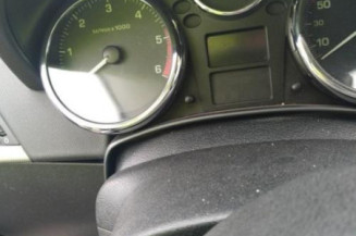 Serrure avant droit PEUGEOT 207