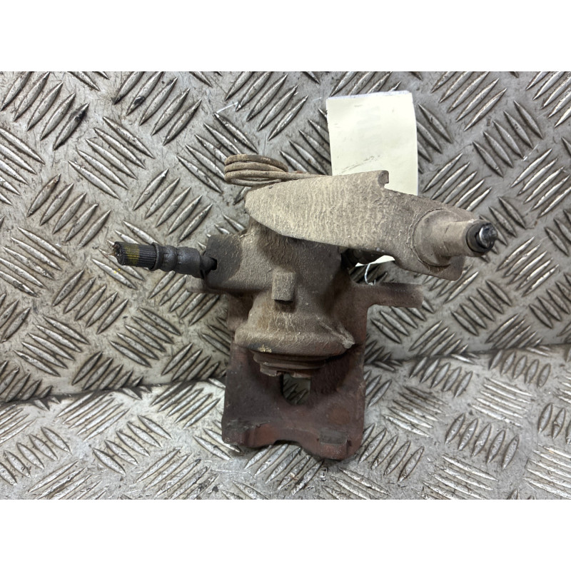 Etrier arriere droit (freinage) HONDA CIVIC 8 Photo n°1