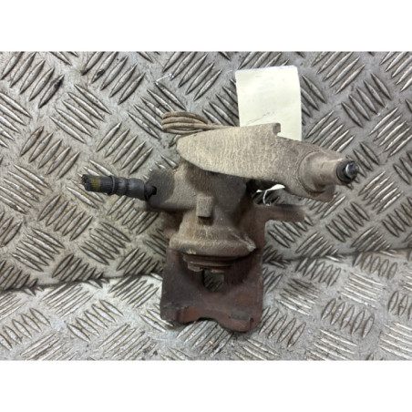 Etrier arriere droit (freinage) HONDA CIVIC 8 Photo n°1