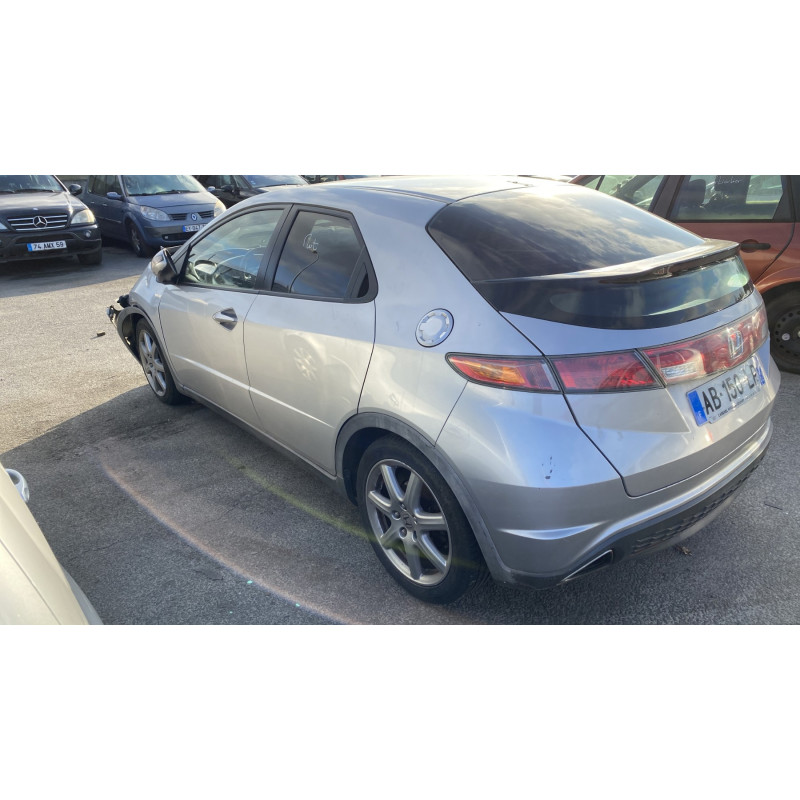 Etrier arriere droit (freinage) HONDA CIVIC 8 Photo n°7