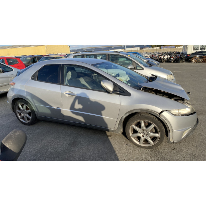 Etrier arriere droit (freinage) HONDA CIVIC 8 Photo n°10