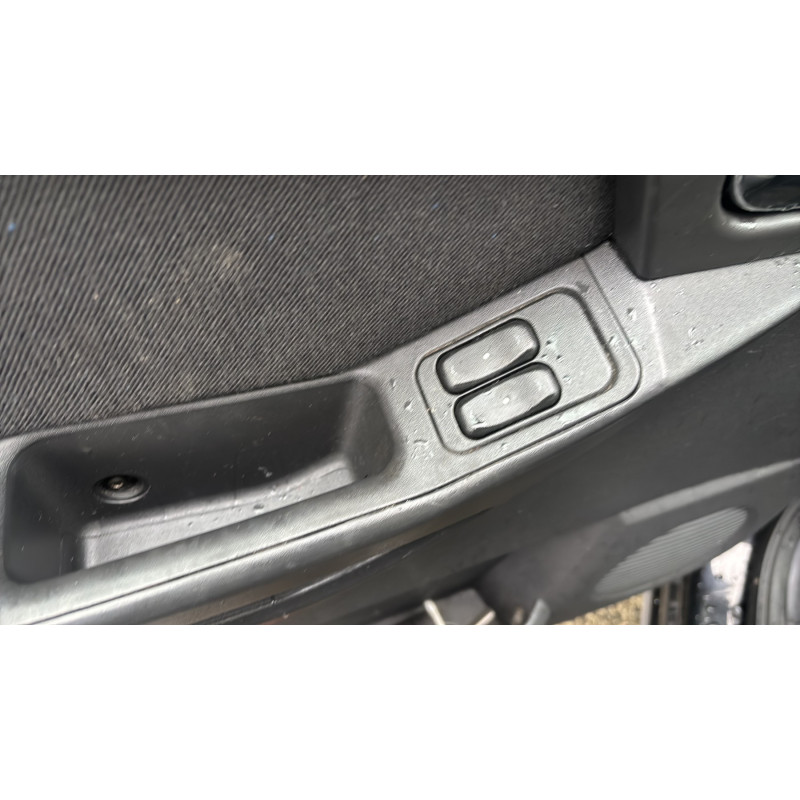 Custode avant droit OPEL MERIVA A Photo n°14