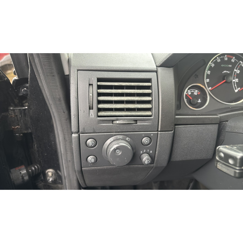 Custode avant droit OPEL MERIVA A Photo n°19