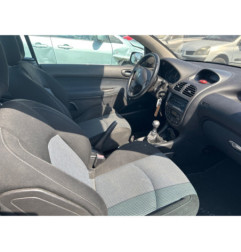 Pretensionneur de ceinture avant gauche PEUGEOT 206