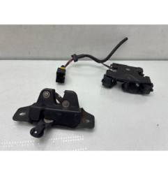 Serrure de coffre PEUGEOT 206