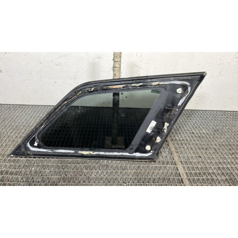 Custode arriere gauche PEUGEOT 5008 2 Photo n°4