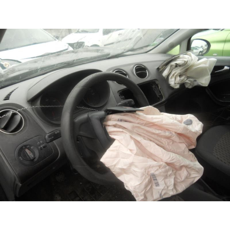 Pare choc arriere SEAT IBIZA 4 Photo n°9