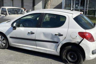 Pretensionneur de ceinture avant droit PEUGEOT 207