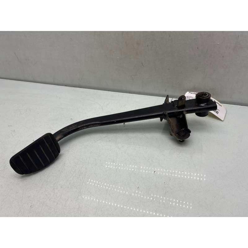 Pedale d'embrayage RENAULT TRAFIC 2 Photo n°2