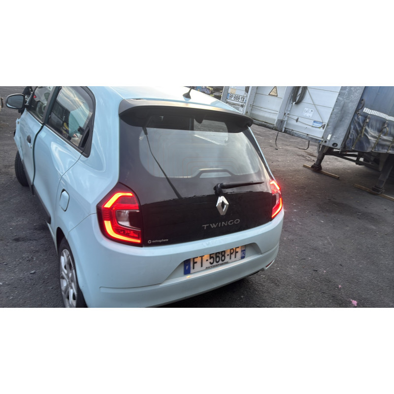 Trappe d'essence RENAULT TWINGO 3 Photo n°8
