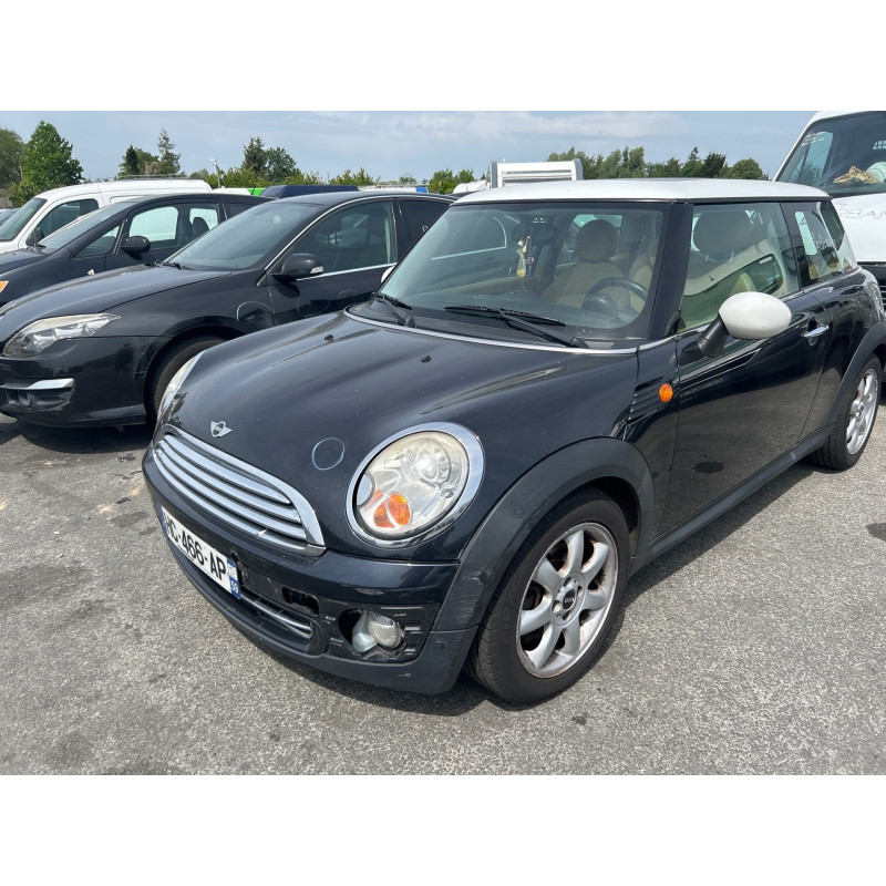 Vitre avant gauche MINI MINI 2 R56 Photo n°6