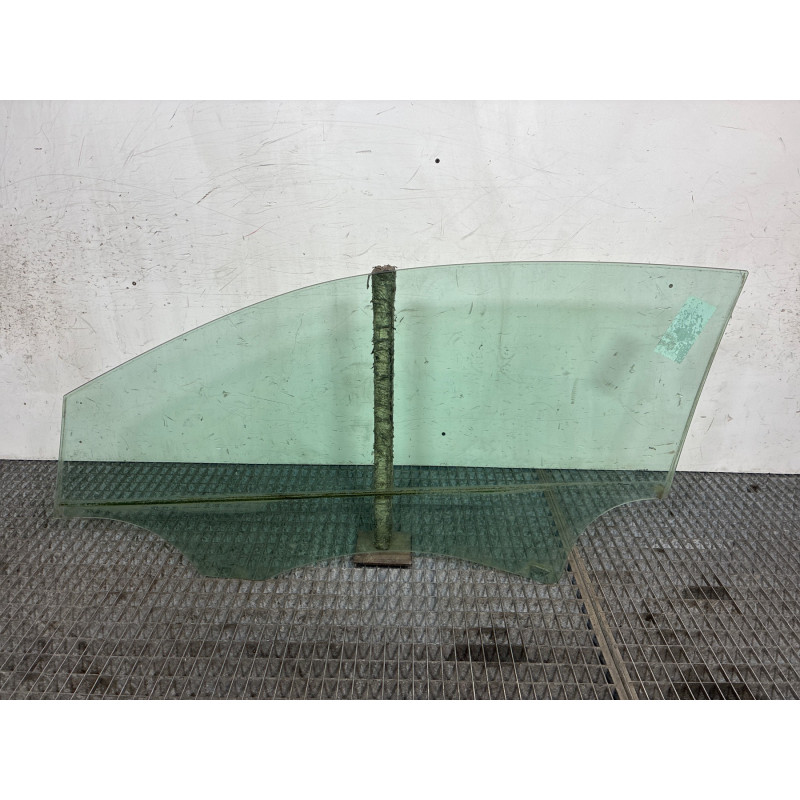 Vitre avant droit SEAT IBIZA 4 Photo n°1