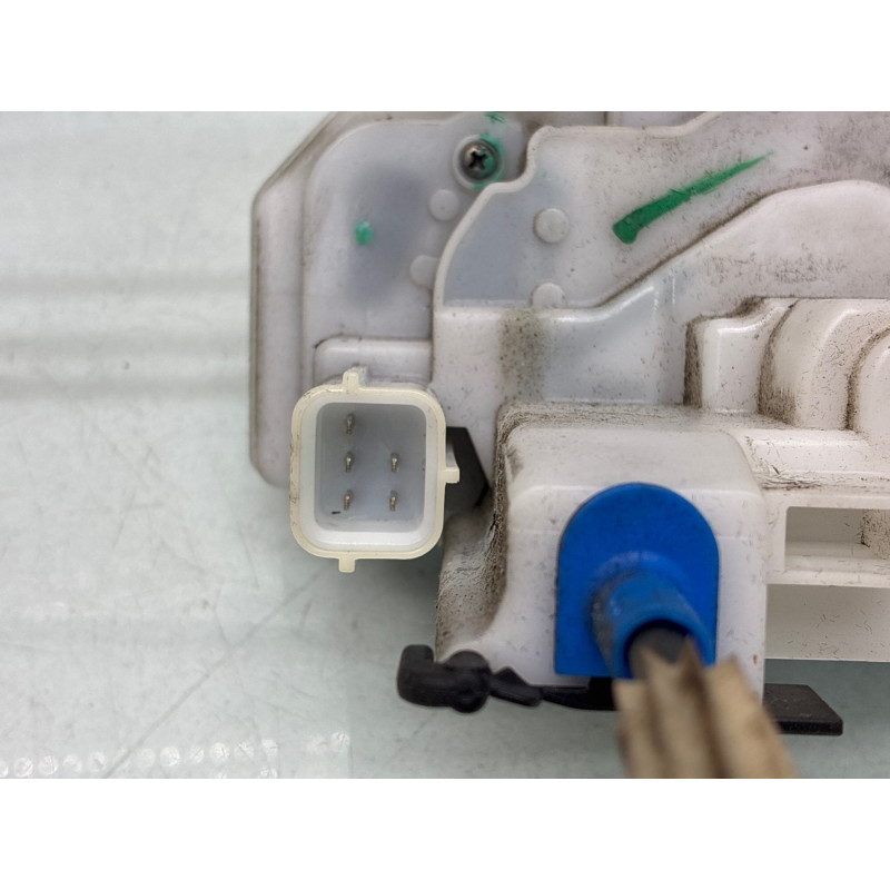 Serrure avant gauche FIAT DOBLO 2 Photo n°5