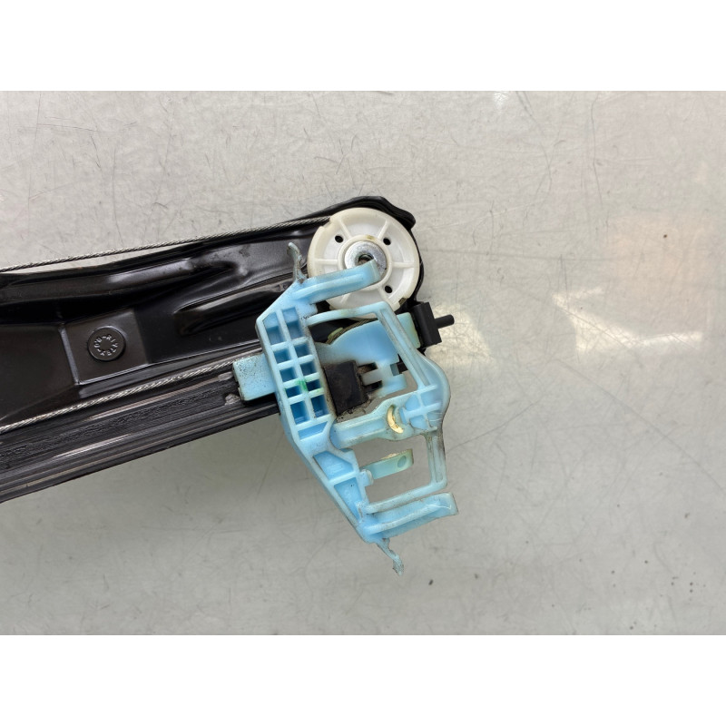 Leve vitre electrique avant gauche FIAT DOBLO 2 Photo n°5