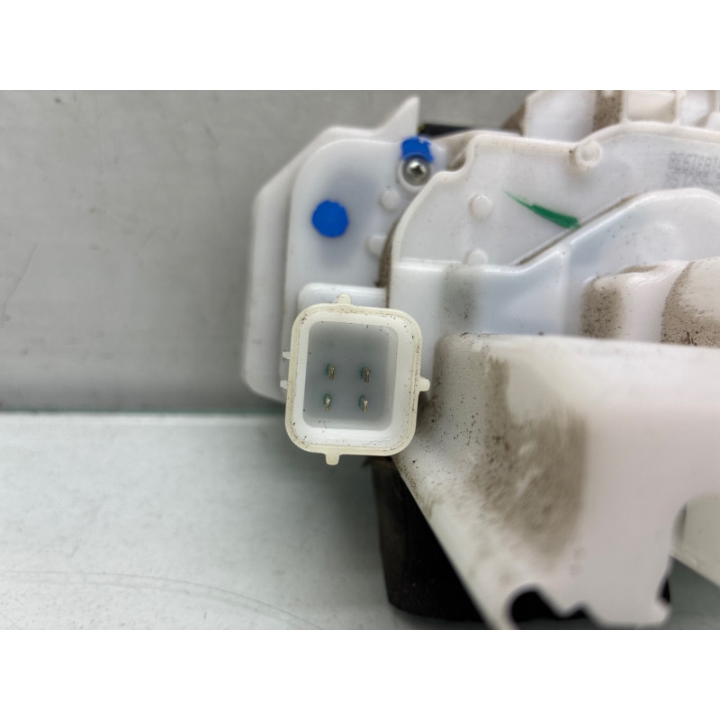 Serrure de porte laterale gauche FIAT DOBLO 2 Photo n°4