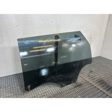 Vitre arriere gauche PEUGEOT 5008 2