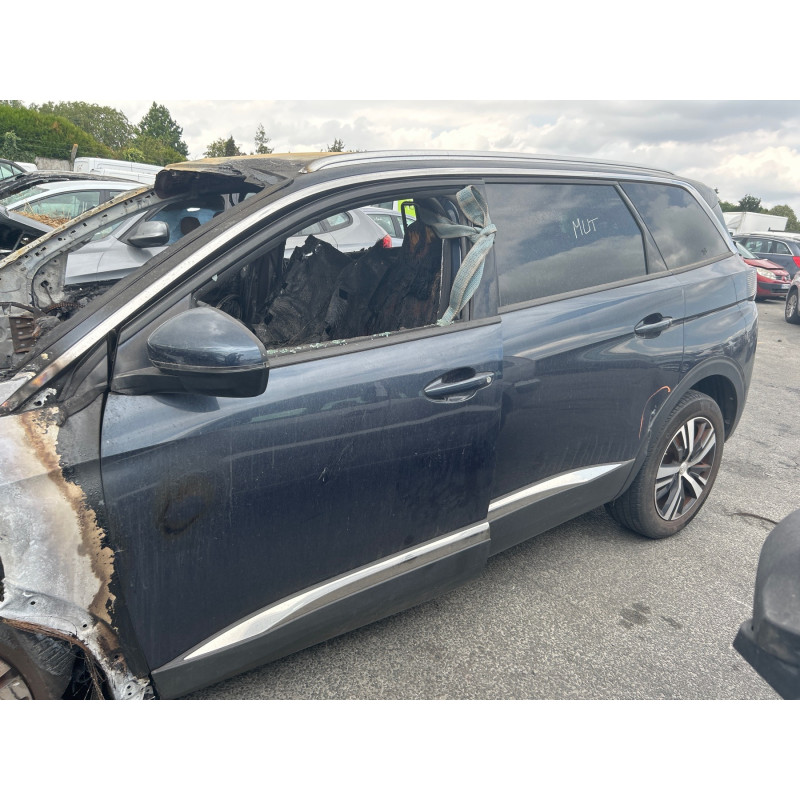 Vitre arriere gauche PEUGEOT 5008 2 Photo n°8