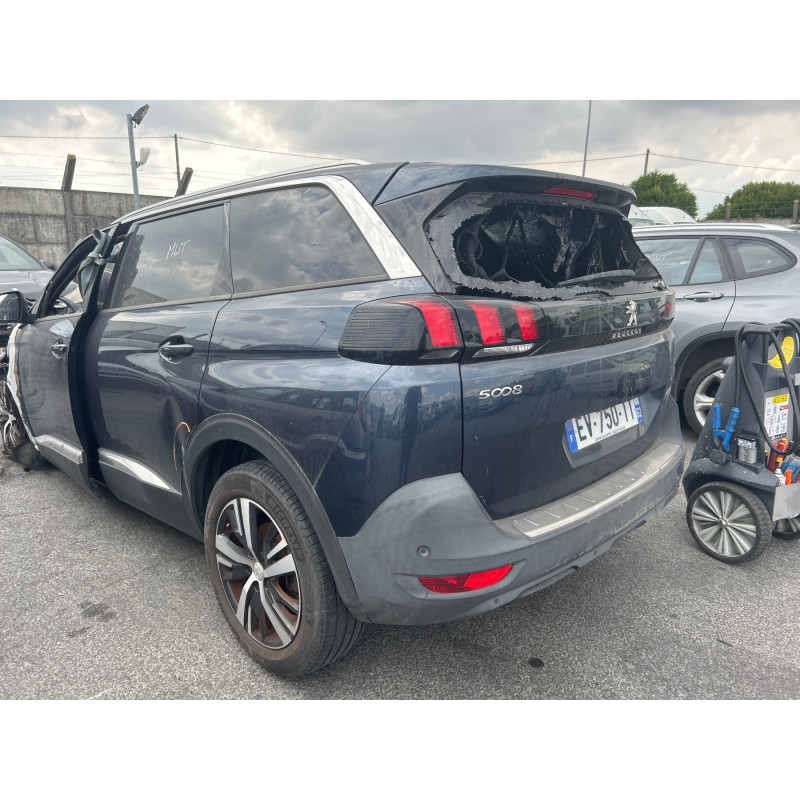 Vitre arriere gauche PEUGEOT 5008 2 Photo n°11