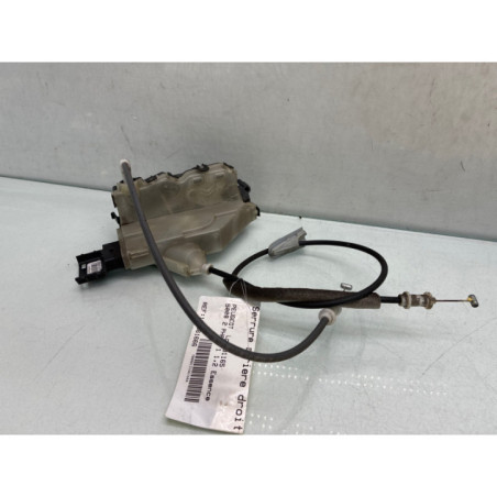 Serrure arriere droit PEUGEOT 5008 2