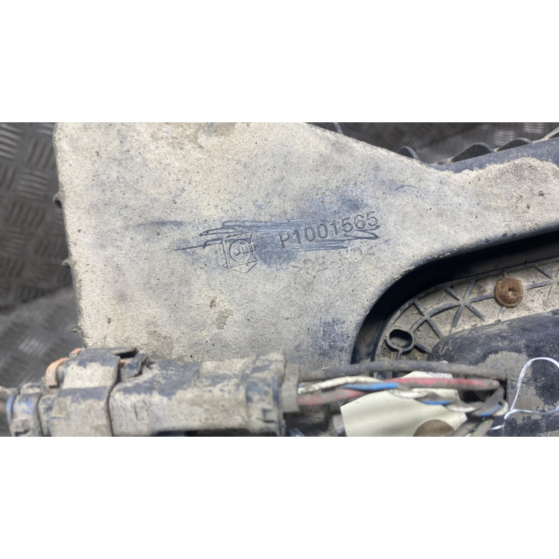 Reservoir AdBlue CITROEN C4 PICASSO 2 Photo n°5