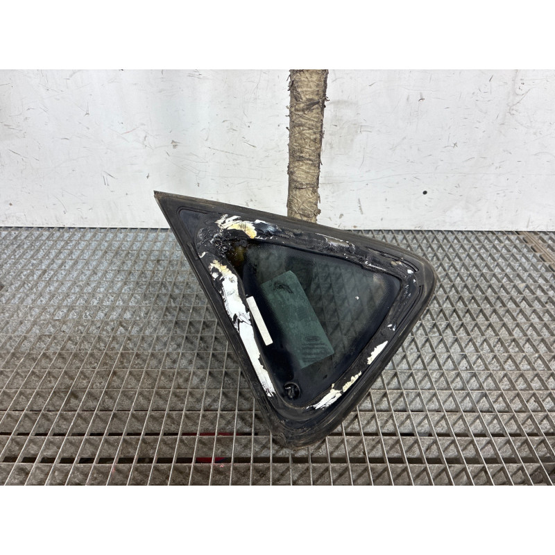 Custode avant droit FORD FIESTA 6 Photo n°2