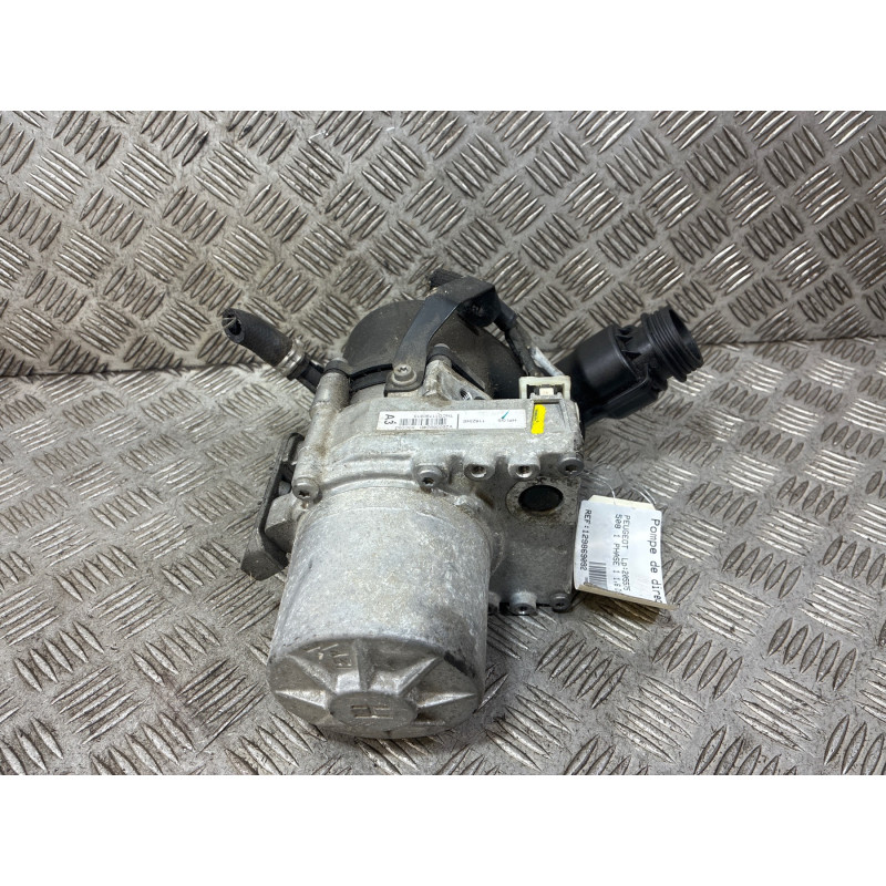 Pompe de direction PEUGEOT 508 1 Photo n°4