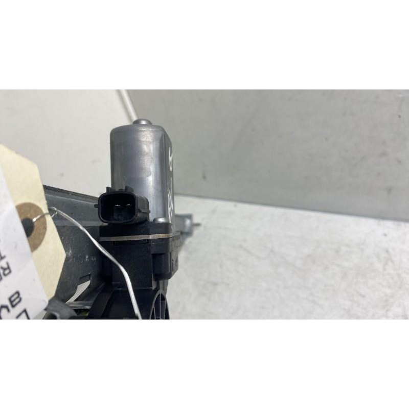 Leve vitre electrique avant gauche RENAULT TRAFIC 3 COURT Photo n°4