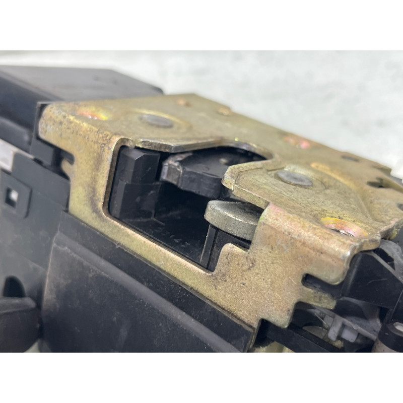 Serrure arriere droit CITROEN XSARA PICASSO Photo n°3