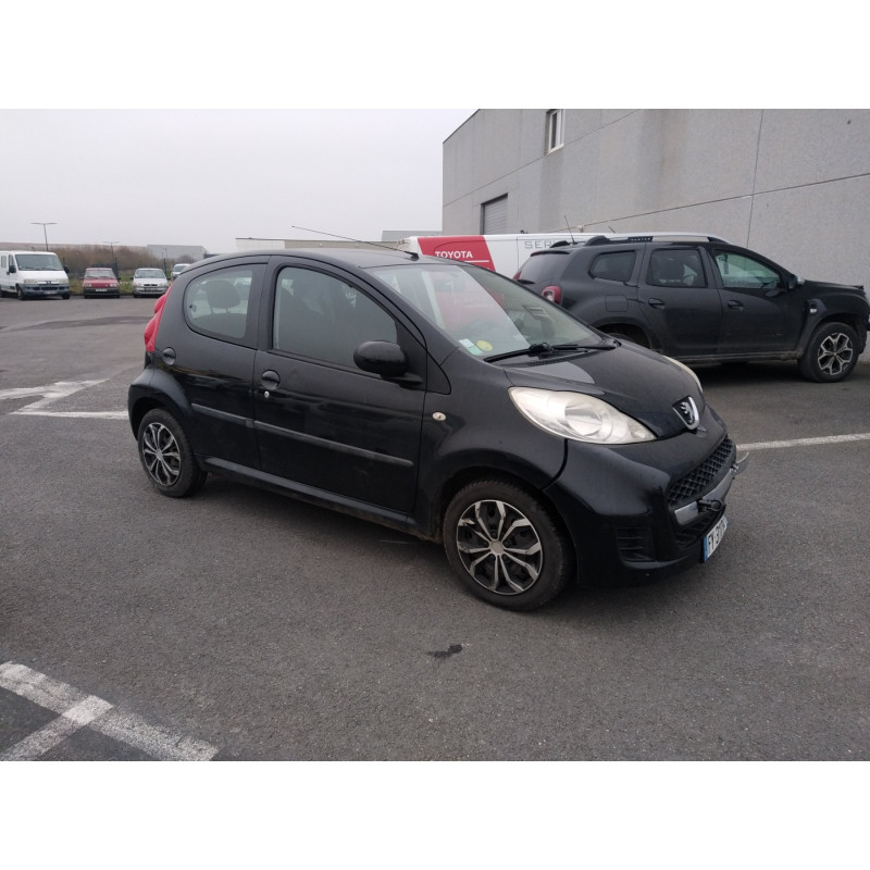 Compresseur clim PEUGEOT 107 Photo n°5
