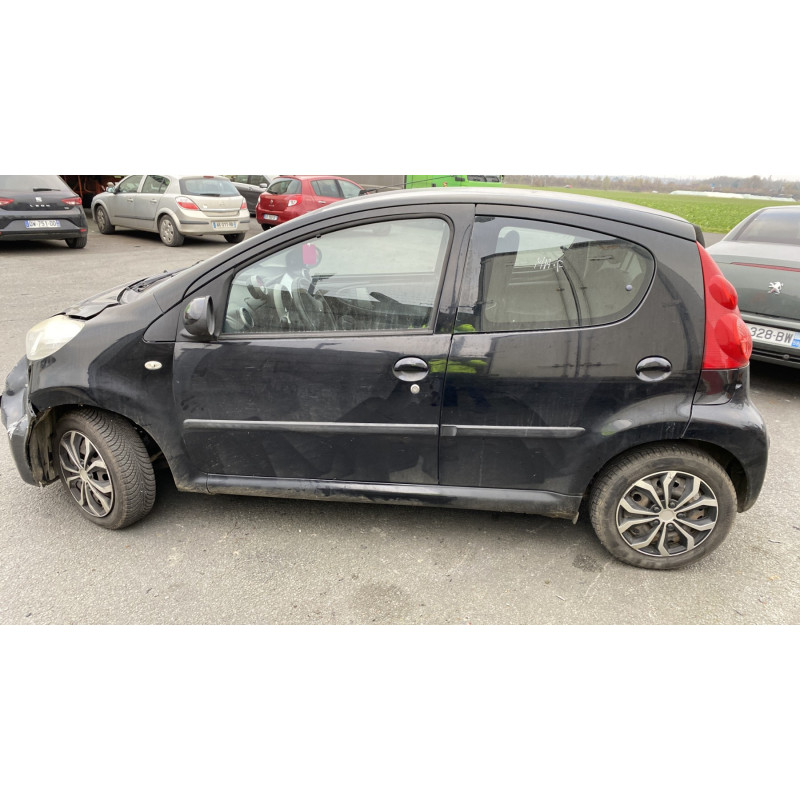 Compresseur clim PEUGEOT 107 Photo n°19