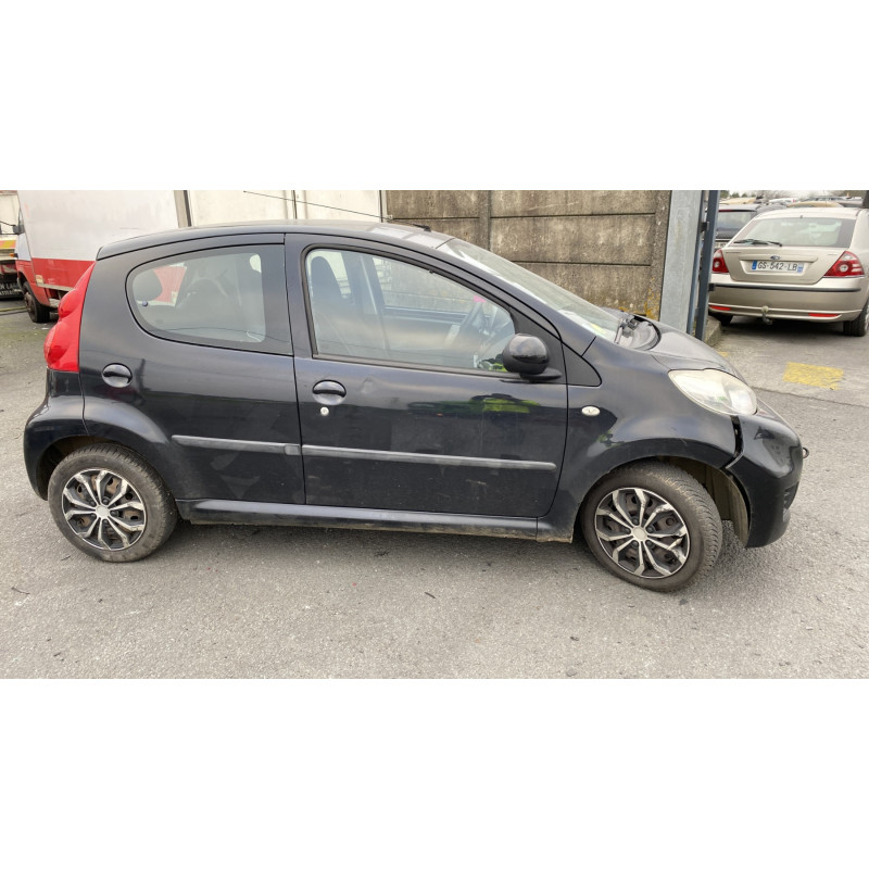 Compresseur clim PEUGEOT 107 Photo n°20