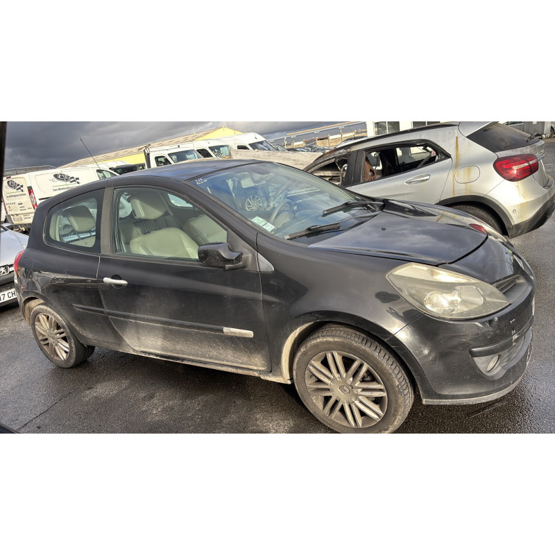 Aile avant gauche RENAULT CLIO 3 Photo n°8