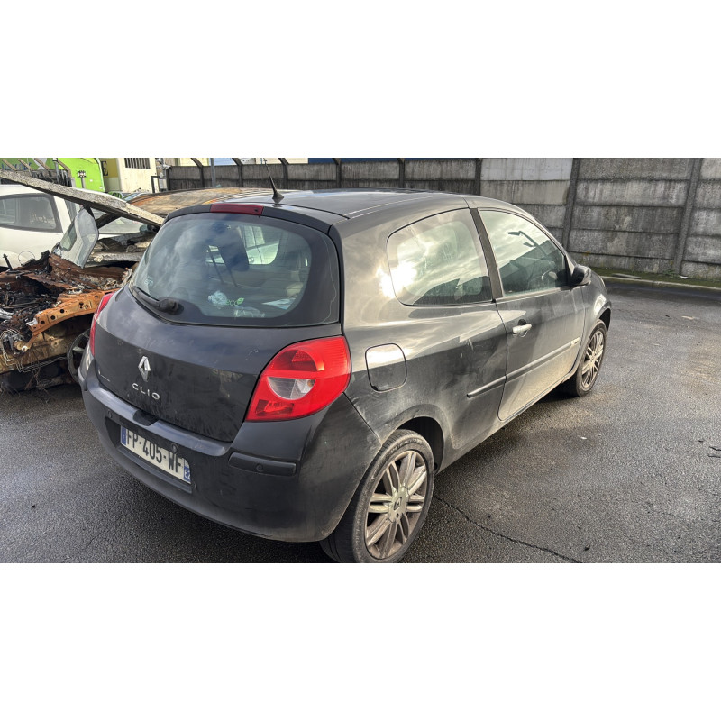 Aile avant gauche RENAULT CLIO 3 Photo n°9