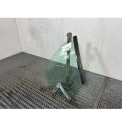 Vitre arriere droit PEUGEOT 206