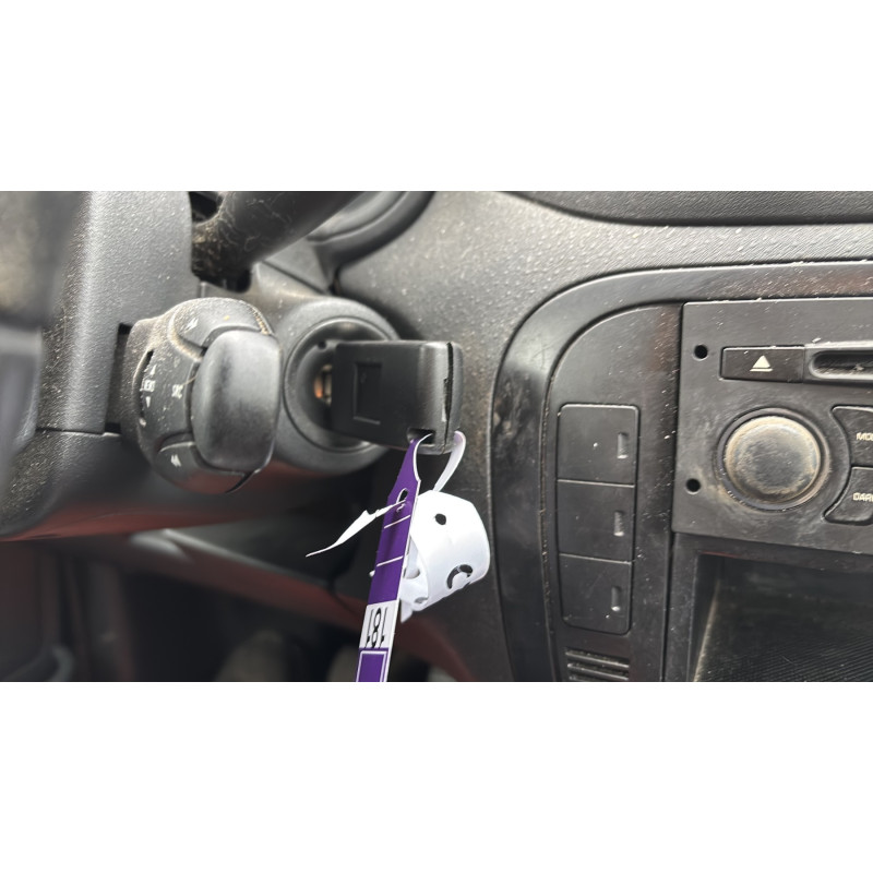 Com (Bloc Contacteur Tournant+Commodo Essuie Glace+Commodo Phare) CITROEN C3 1 Photo n°18