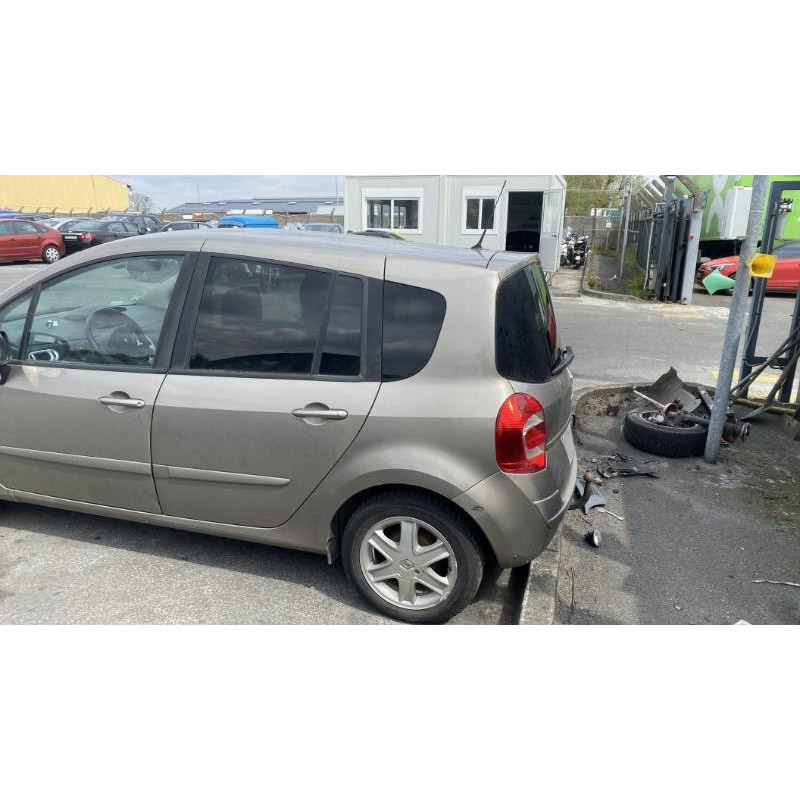 Attache ceinture avant gauche RENAULT GRAND MODUS Photo n°18