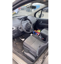 Attache ceinture avant gauche RENAULT GRAND MODUS