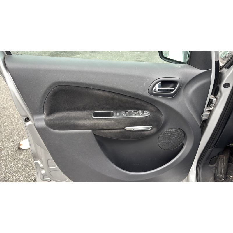 Attache ceinture arriere gauche CITROEN C3 PICASSO Photo n°13