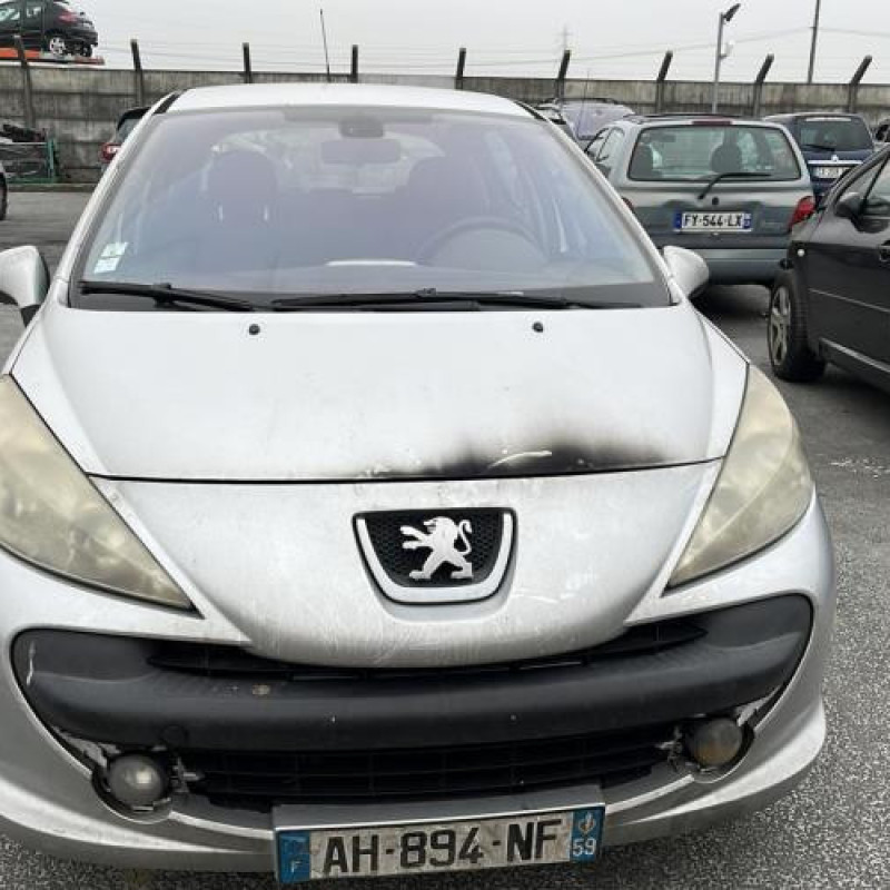 Pretensionneur de ceinture avant droit PEUGEOT 207 Photo n°4