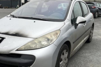 Pretensionneur de ceinture avant droit PEUGEOT 207