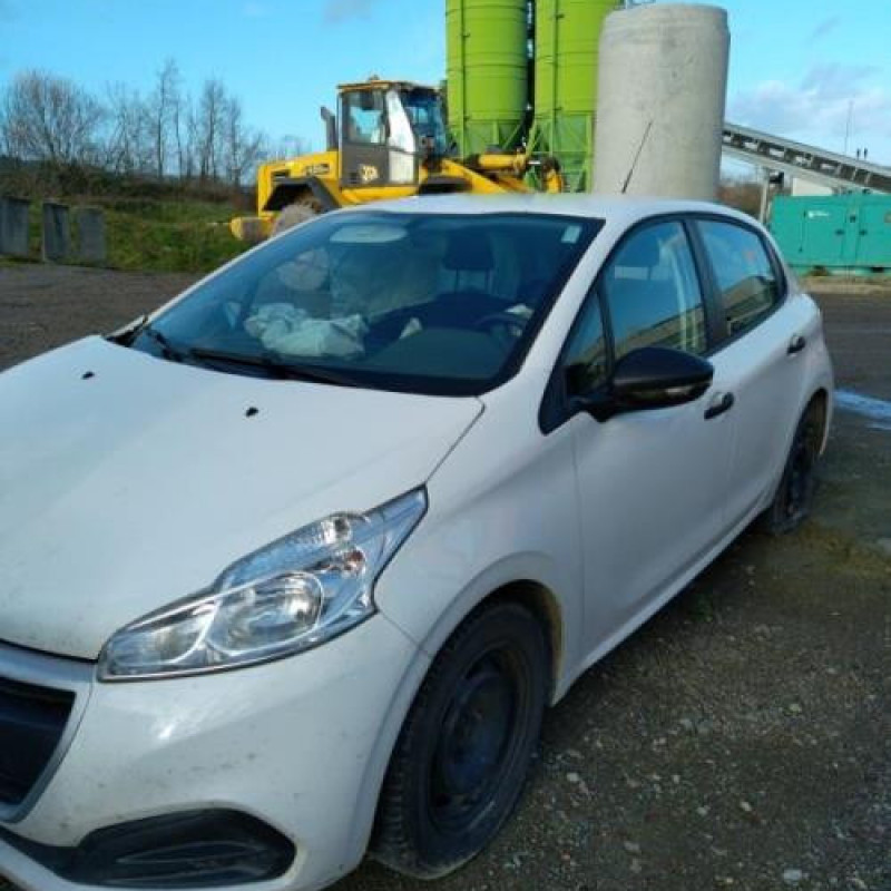 Pommeau de vitesses PEUGEOT 208 1 Photo n°8