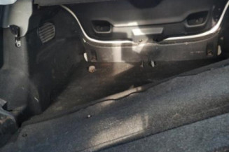 Pommeau de vitesses PEUGEOT 208 1