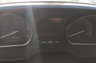Pommeau de vitesses PEUGEOT 208 1