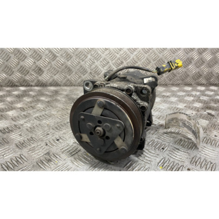 Compresseur clim CITROEN XSARA PICASSO Photo n°1