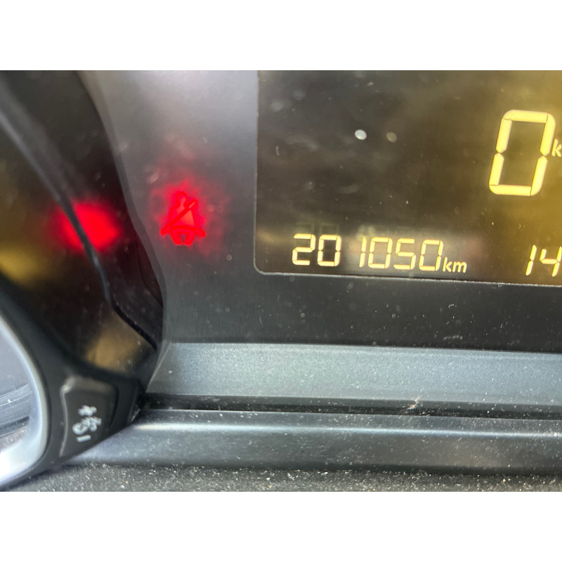 PEUGEOT 308 2 SW PHASE 1 BREAK 1.6 BLUE HDI - 8V TURBO Photo n°5